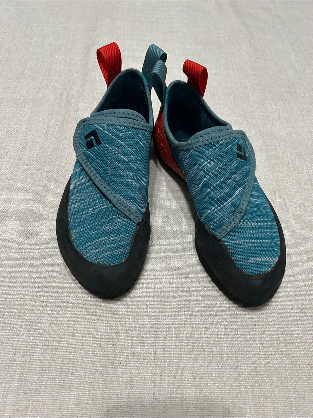 Black Diamond Momentum Climbing Shoes Kids Size 3 Teal/Red Outdoor Adventure